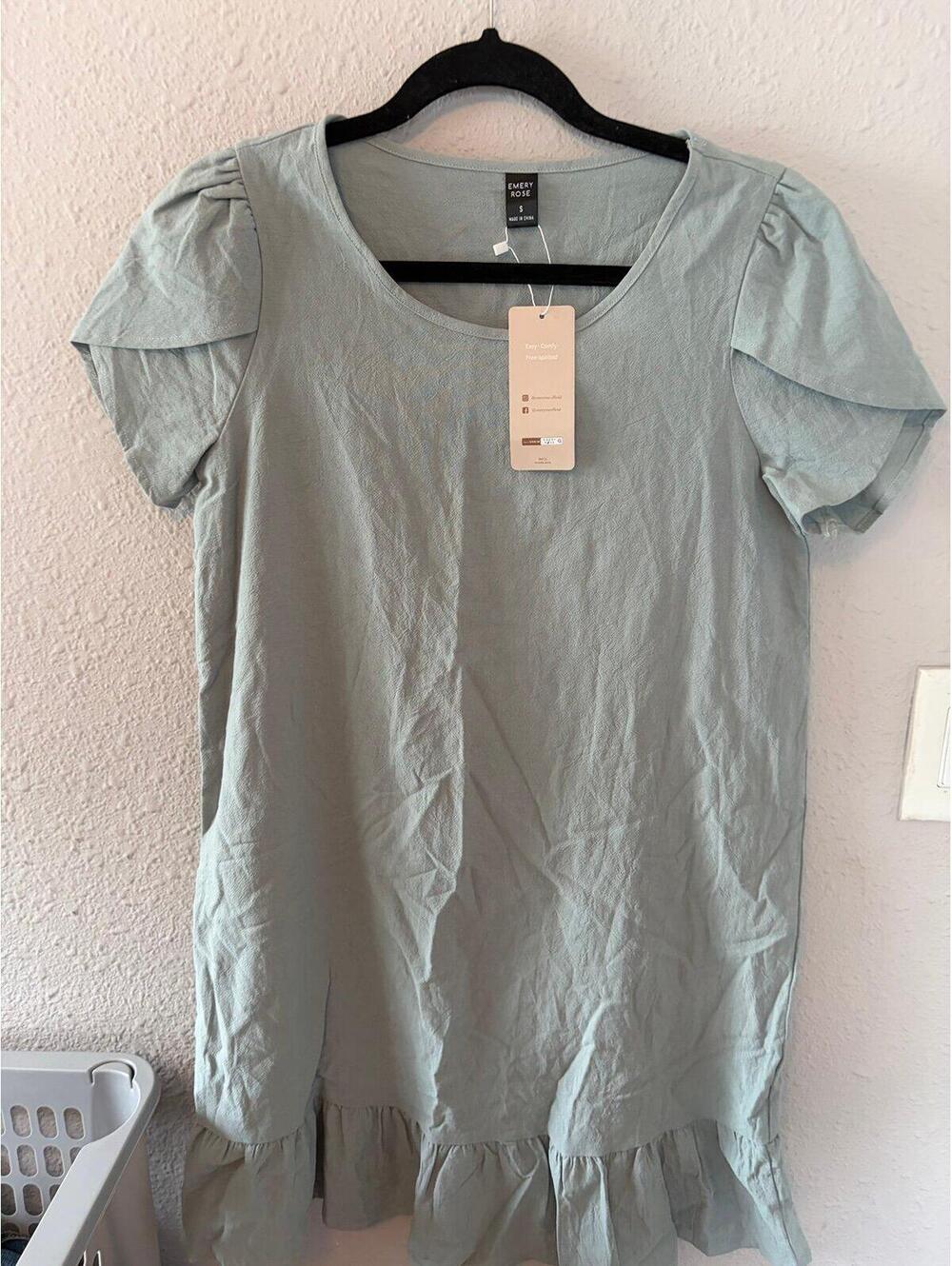 NWT Emery Rose Blue Dress size S. 100% Cotton